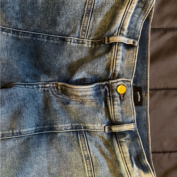 Express Skyscraper Mid Rise Jeans - Picture 5 of 5
